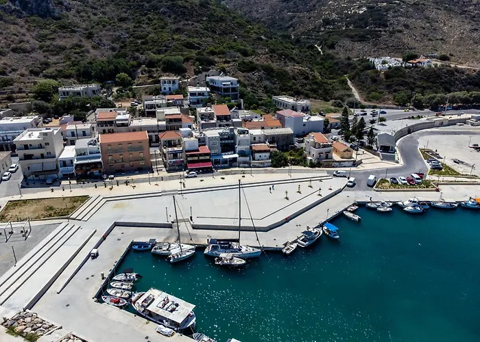 Luxury Sea View Apartment In Kolimvari