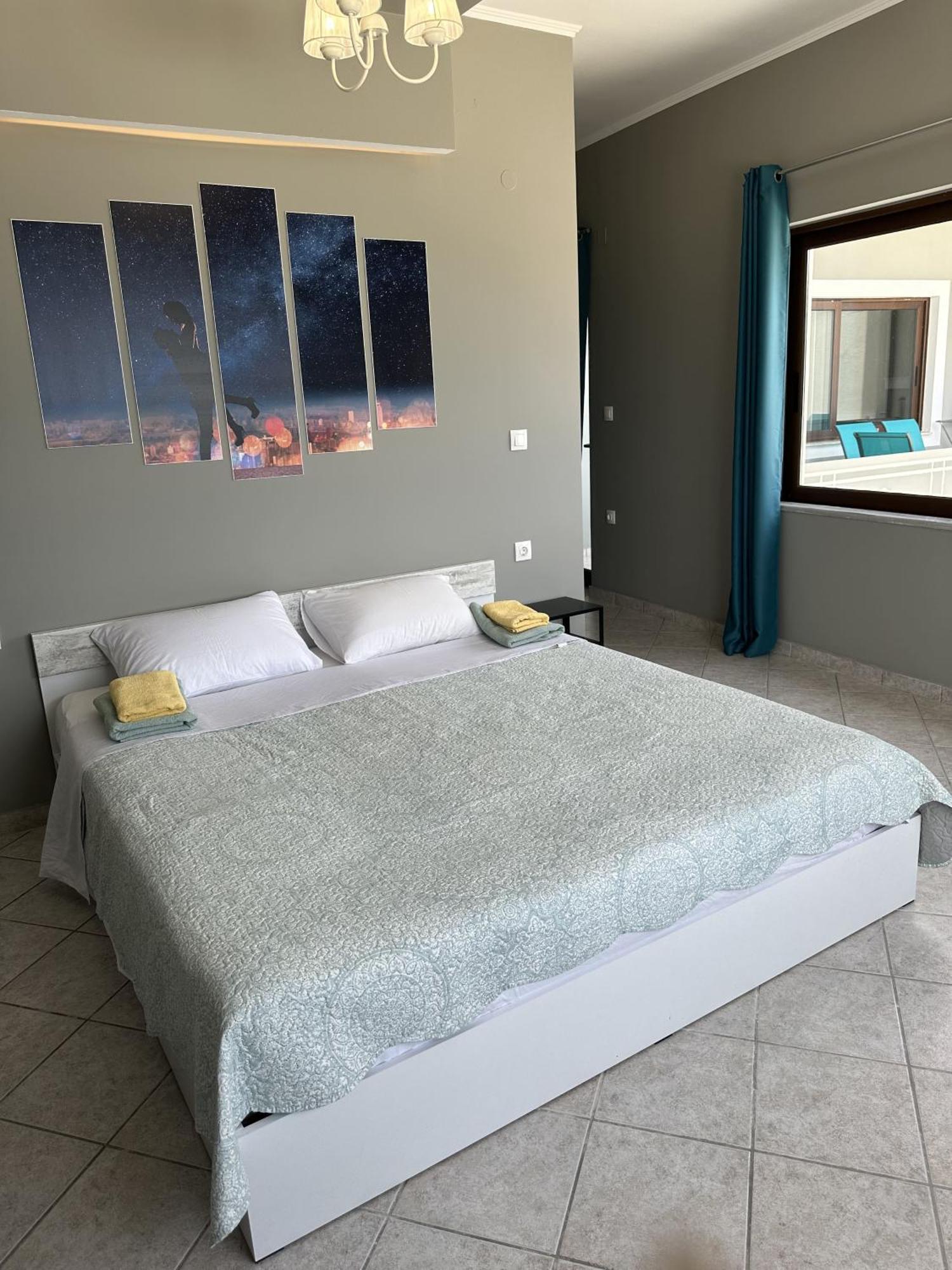 Luxury Sea View In *